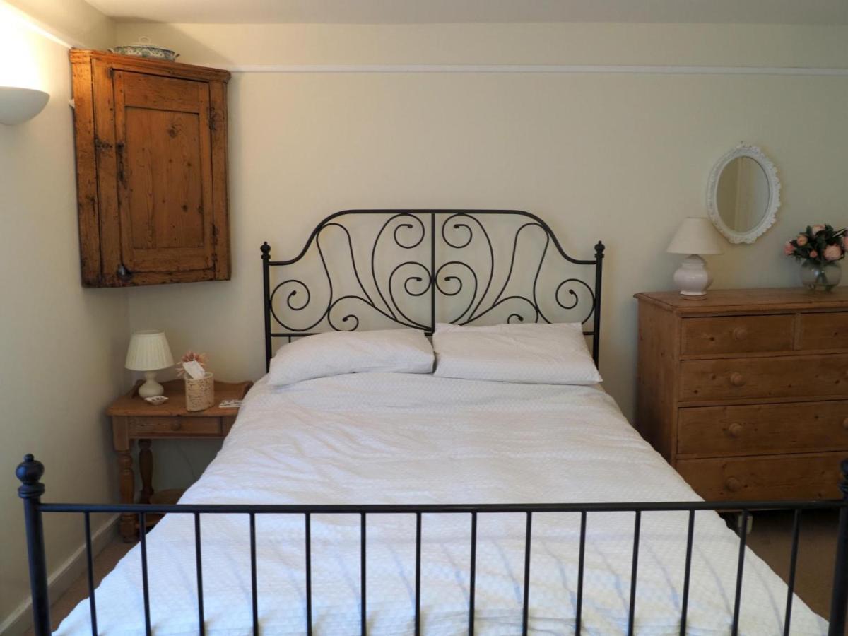 Charming Cottage In The Heart Of Sherborne Sherborne  Extérieur photo
